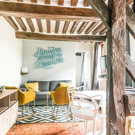 Houston A Honfleur Apartment ภายนอก รูปภาพ