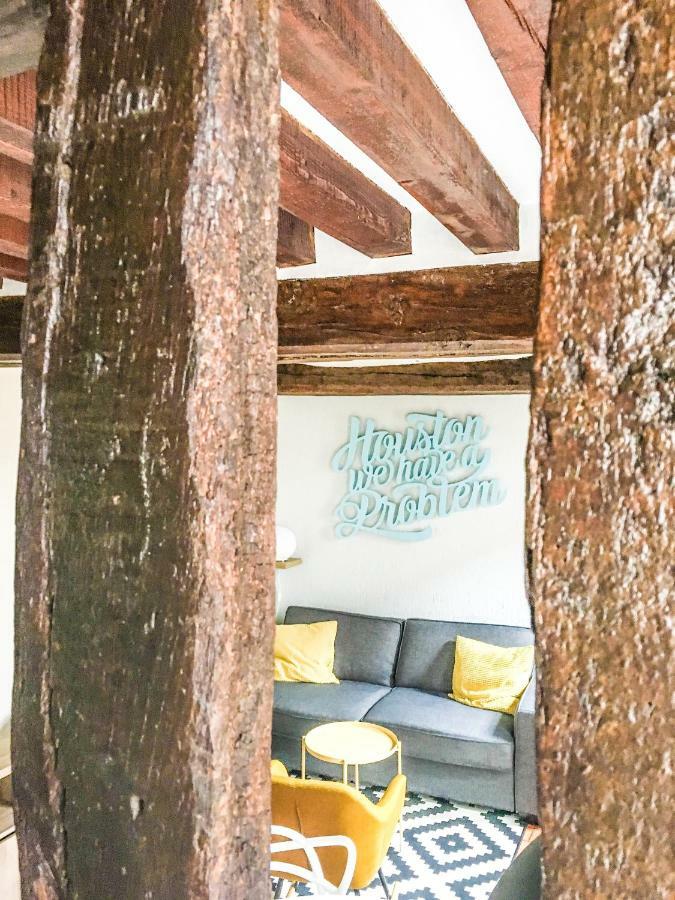 Houston A Honfleur Apartment ภายนอก รูปภาพ
