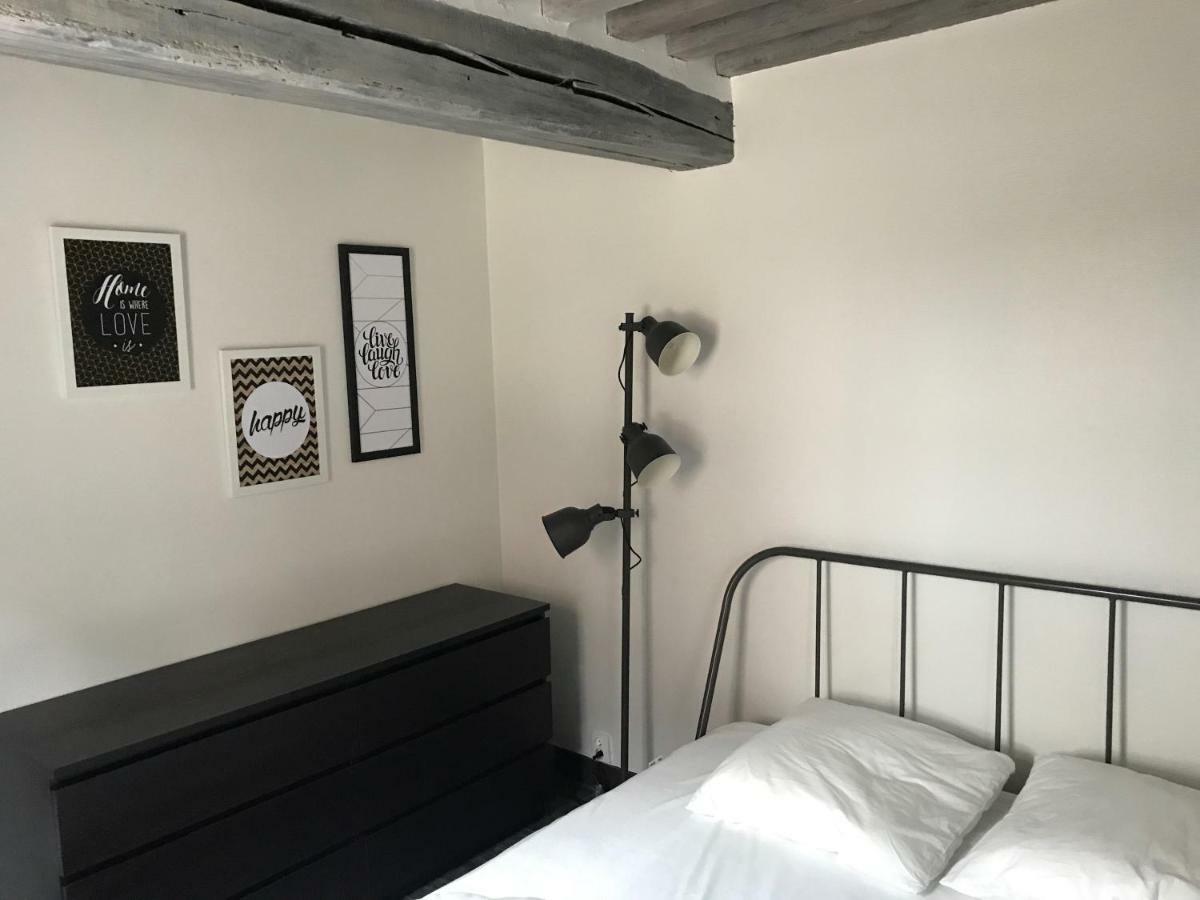 Houston A Honfleur Apartment ภายนอก รูปภาพ